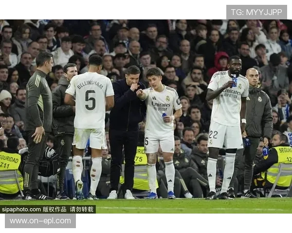 巴黎FC租借科莱奥肖，此举对球队保级帮助几何？。