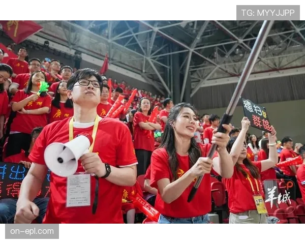 “友谊第一，宵夜第二，比赛第三”成广东双赛特色，市井烟火与体育热双向奔赴
